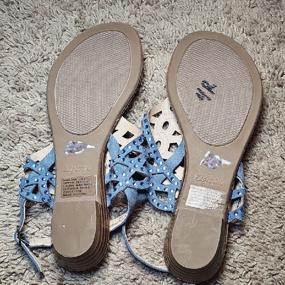 Zigi Soho Perforated Rhinestone Blue Sandals Shimmer Size 8.5 Womens B22 - Picture 8 of 9